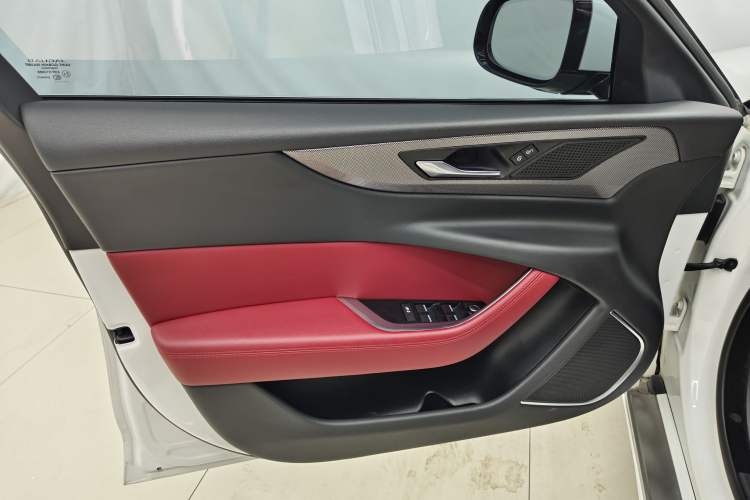 Used Jaguar XEL 2020 2.0T 200 PS R-DYNAMIC S Advanced Sport Edition