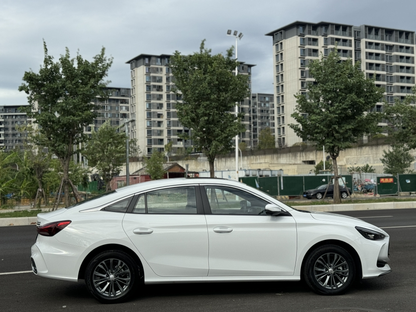 MG 5 2026 Model 180DVVT Global Luxury Edition — снимка 17