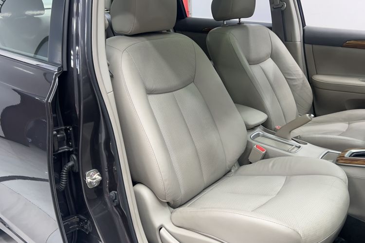 Used Nissan Sylphy 2014 1.6XV CVT Deluxe Edition