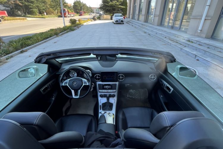 Used Mercedes-Benz SLK-Class 2011 SLK 200 Fashion Model