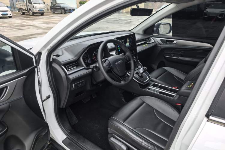 Used Haval M6 2023 PLUS 1.5T DCT Liu Yan Collaboration Edition
