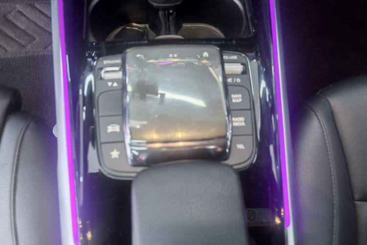 Used Mercedes-Benz GLB 2022 Second Facelift GLB 200 Dynamic Edition
