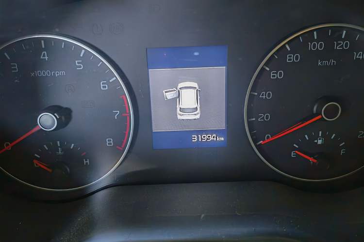 Used Kia KX Cross 2017 1.4L AT GLS
