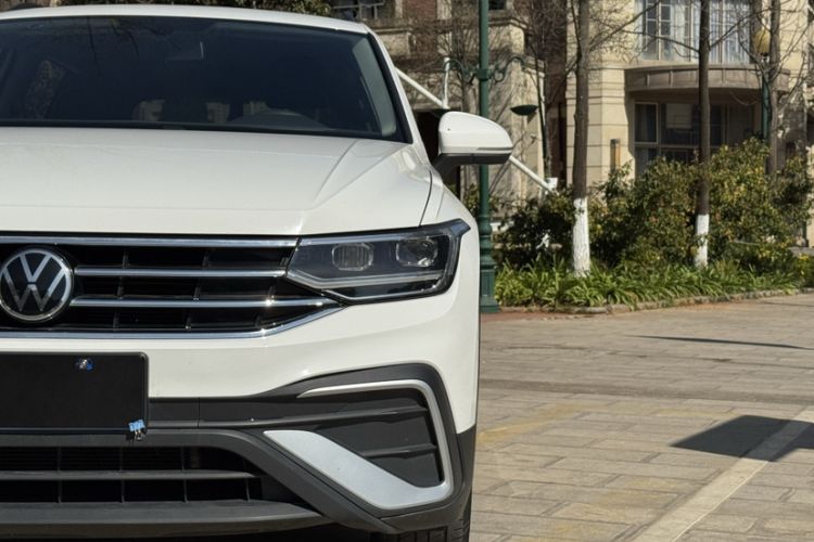 Used Volkswagen Tiguan L 2022 330TSI Automatic Two-Wheel Drive Comfort Edition