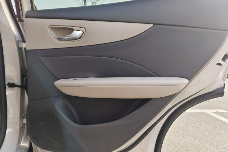 Used MG ES5 2025 525max Rear-Drive Intelligent Driving Version
