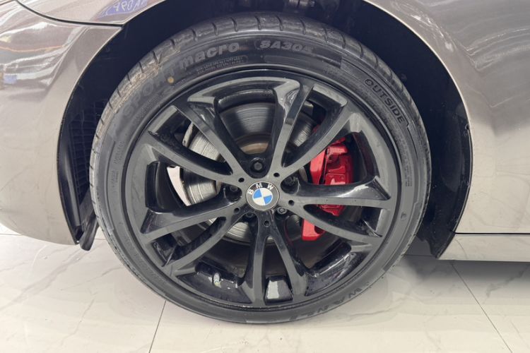 Used BMW 5 Series 2014 535Li Leading Model Exterior 6