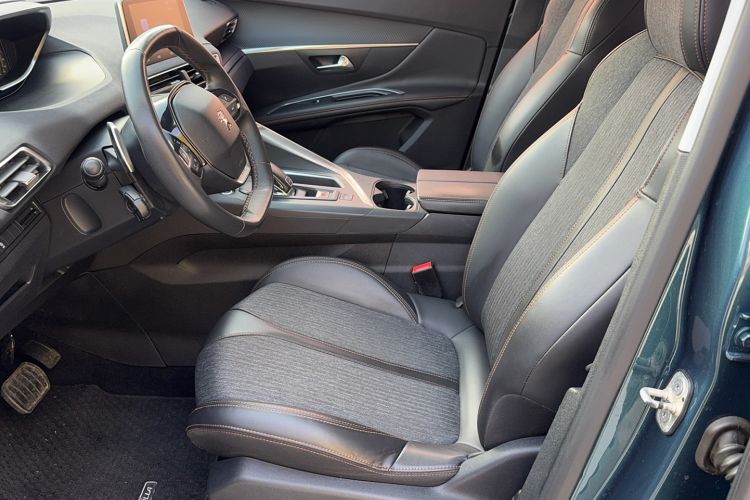 Used Peugeot 5008 2017 350THP 7-Seater Elite Edition