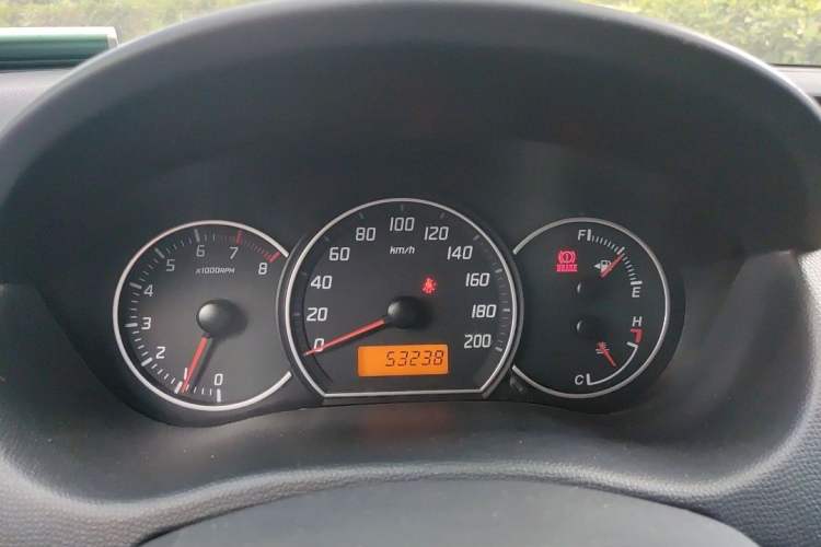 Used Suzuki Swift 2013 1.3L Manual Value Edition