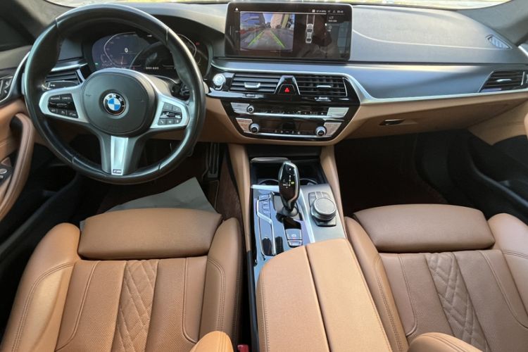 Used BMW 5 Series 2020 525i M Sport Package
