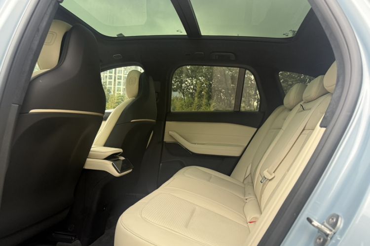 Used Nio ES6 2023 75 kWh
