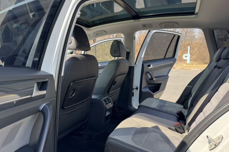 Used Volkswagen Golf Sportsvan 2019 280TSI Automatic Guardian Edition China V Standard
