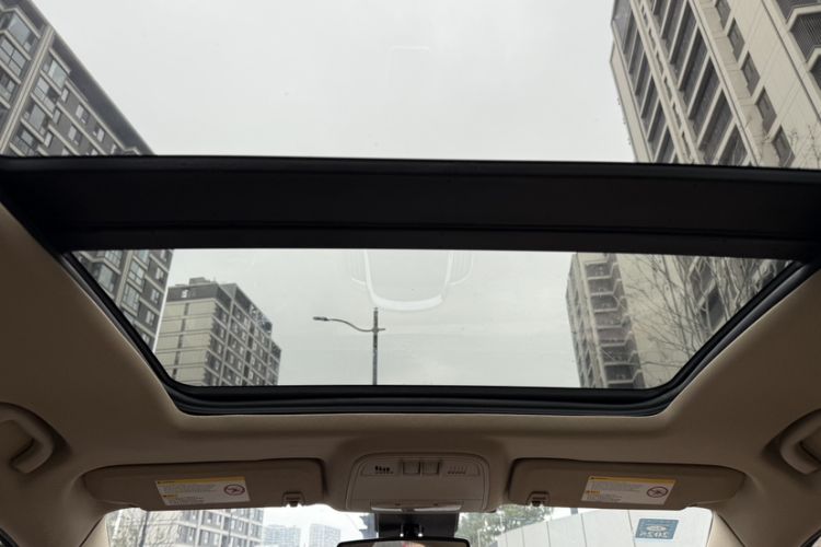 Used Buick LaCrosse 2012 2.4L SIDI Elegant Edition Headliner