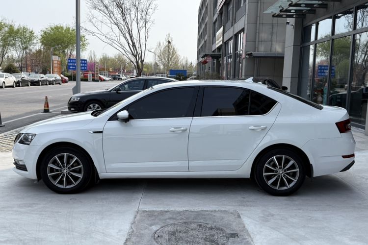 Used Skoda Octavia 2018 TSI230 DSG Comfort Edition