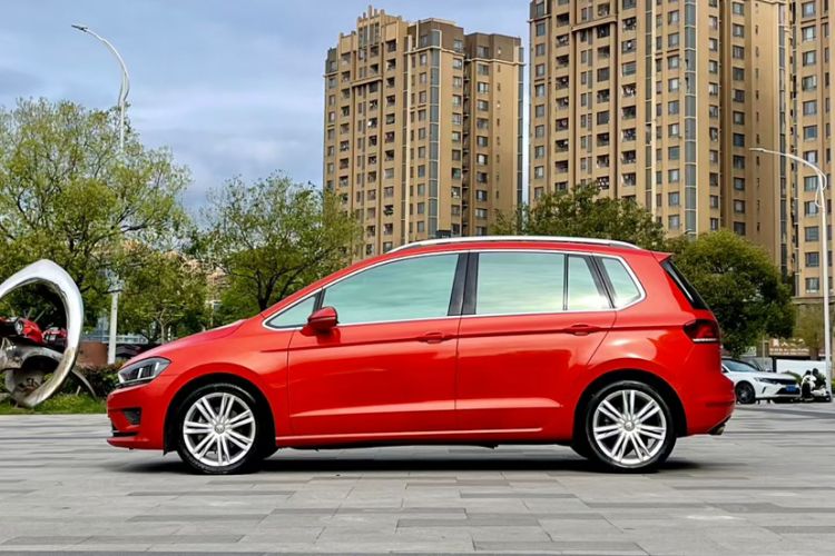 Used Volkswagen Golf Sportsvan 2016 280TSI Automatic Luxury Model
