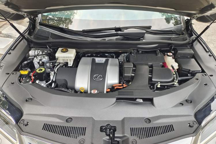 Used Lexus RX 2016 450h Four-Wheel Drive Elegant Edition Interior 8