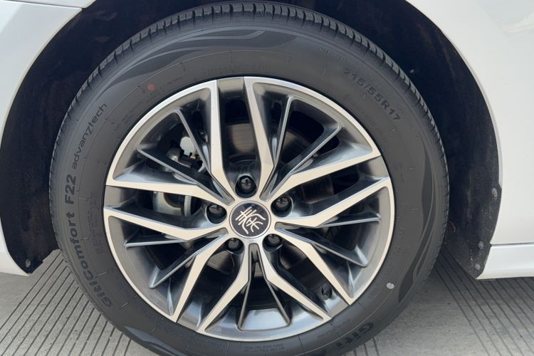 Used BYD Qin PLUS 2021 EV 500KM Luxury Model
