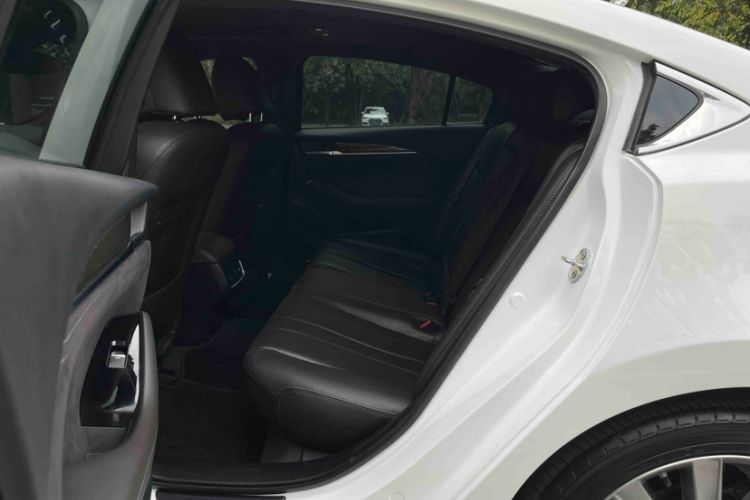 Used Mazda Atenza 2020 2.5L Sky Blue Prestige Edition Interior 6