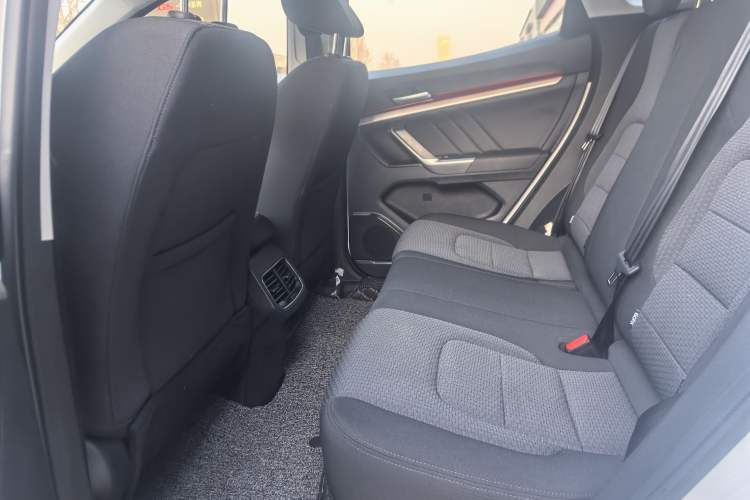 Used Haval H4 2019 Red-Label 1.5 GDIT DCT Elite SmartConnect Edition
