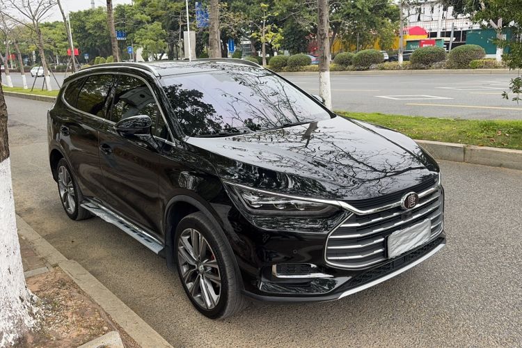 Used BYD Tang 2019 2.0T Automatic SmartConnect Luxury 7-Seater China VI Standard