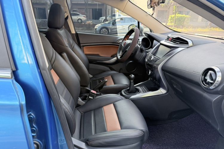 Used BYD Yuan 2016 1.5L Manual Luxury Version
