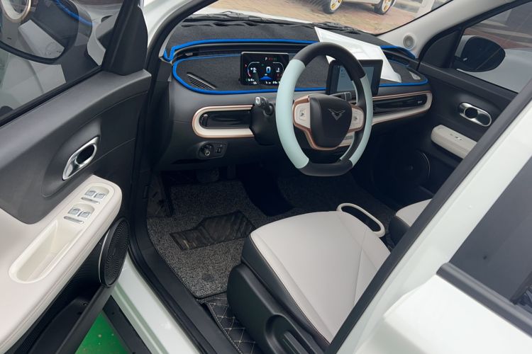 Used Cowin October 2026 Model Mate 305km Guoxuan Wind-Chasing Edition
