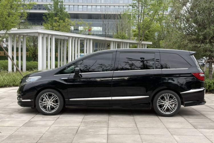 Used Honda Elysion 2019 2.0L Hybrid Luxury Edition Exterior 8