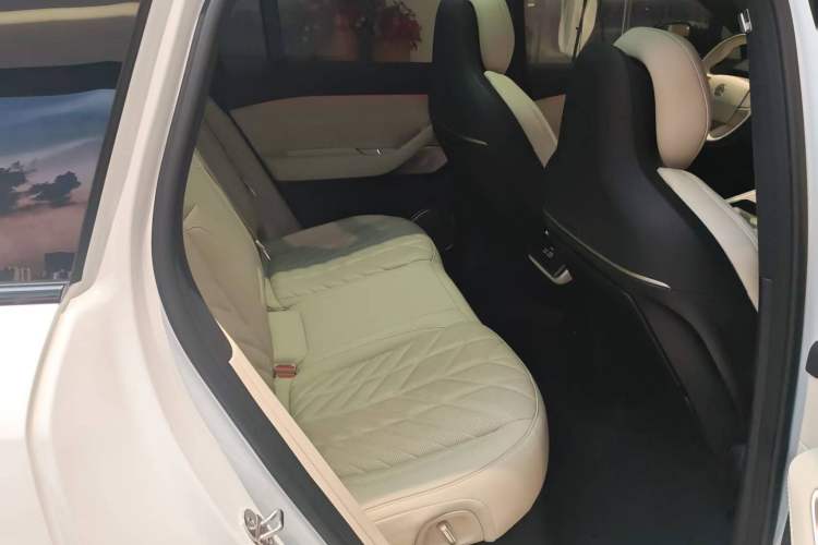 Used Nio ES6 2025 75 kWh
