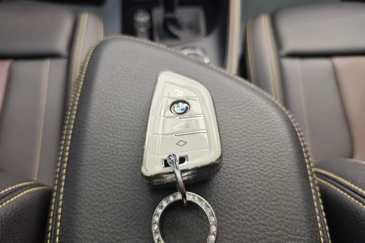 Used BMW X2 2023 sDrive 25i Shining Edition Interior 7