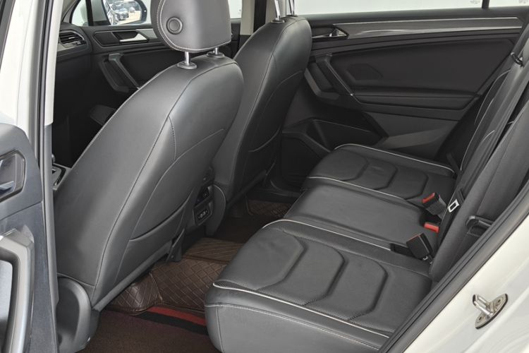 Used Volkswagen Tiguan L 2019 330TSI Automatic Two-Wheel Drive R-Line Flagship Edition China V Standard