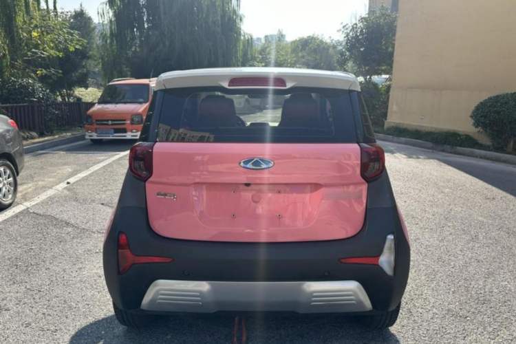 Used Chery New Energy Little Ant 2021 150 000 Yuan "Ant Fan" Edition New Ant Cool Version Lithium-Ion Battery