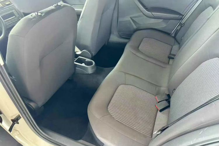 Used Volkswagen Santana 2021 1.5L Manual Fashion Edition Interior 3