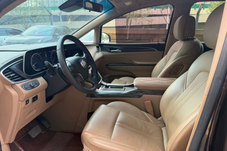 Used Buick GL8 2021 ES Land Cruiser 653T Luxury Edition Interior 2