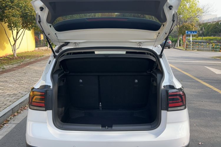 Used Volkswagen T-Cross 2019 280TSI DSG Comfort Edition Trunk