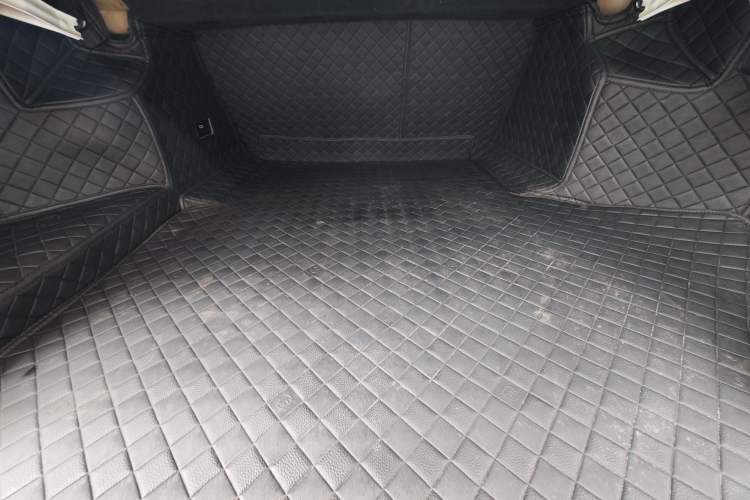 Used BYD Seal 06 New Energy 2025 DM-i Smart Drive 80KM Luxury Model Trunk