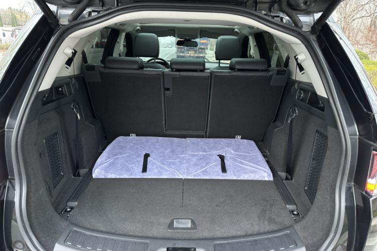 Used Land Rover Discovery Sport 2018 240 PS HSE Version
