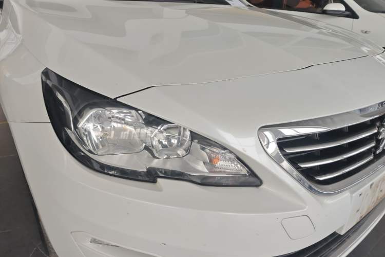 Used Peugeot 408 2015 1.2T Automatic Luxury Edition
