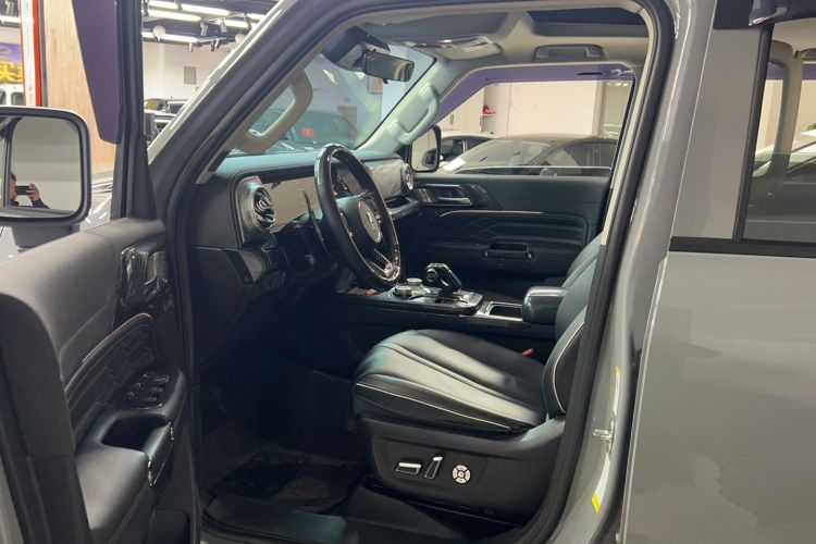 Used Tank 300 2021 Off-Road Edition 2.0T Conqueror Left Front Seat