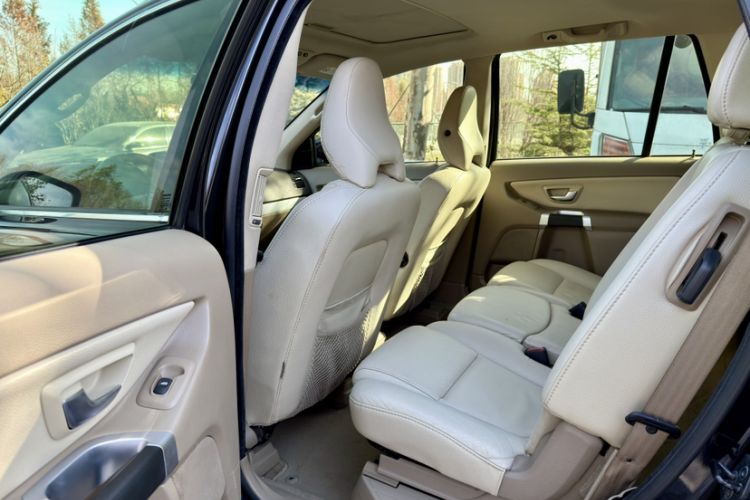 Used Volvo XC Classic 2014 T5 Luxury Edition
