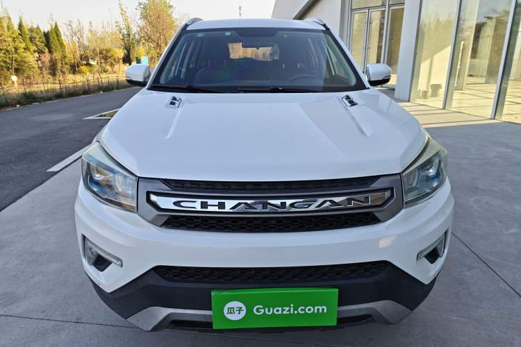 Used CHANGAN CS75 2017 Shangkui Edition 1.5T Automatic Fengxiang Model
