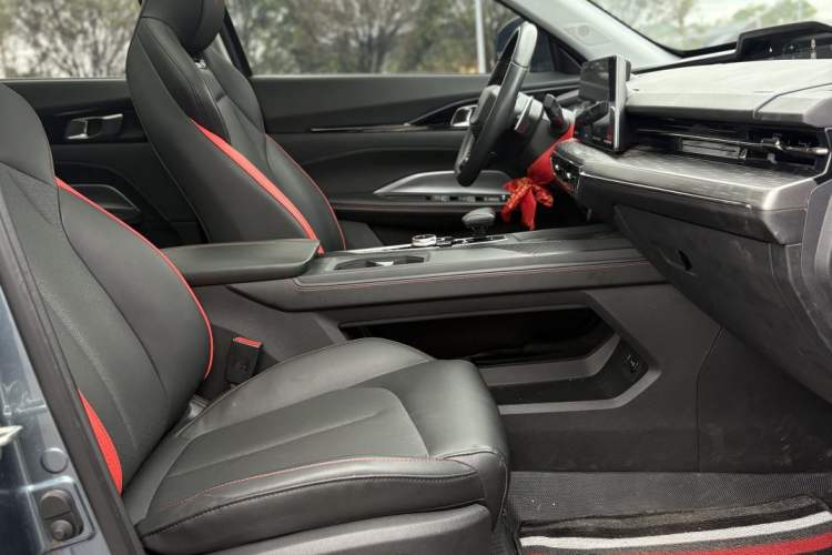 Used Oshan Z6 2022 Blue Whale 1.5T DCT Smart Edition