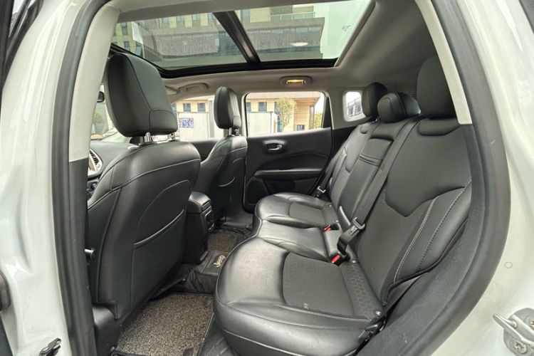 Used Jeep Compass 2019 220T Automatic Enjoyment Version