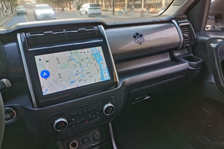 Used CHANGAN OSHAN X70A 2018 1.5L Manual Luxury Model
