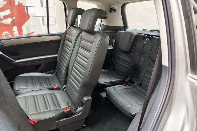 Used Volkswagen Touran 2018 Volkswagen Touran L 280TSI DSG Boundary Edition 7 Seats China V Emission Standard