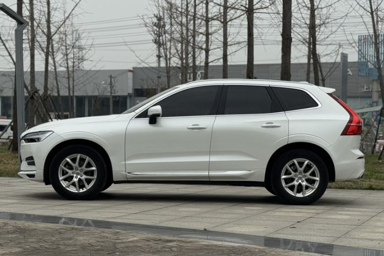 Used Volvo XC60 2021 T5 4x4 Smart Luxury Edition
