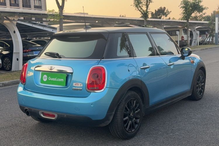 Used MINI MINI 2015 1.5T COOPER Fun Five-Door Edition
