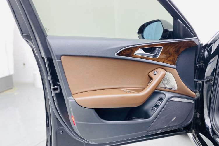 Used Audi A6L New Energy 2018 40 e-tron Interior 6