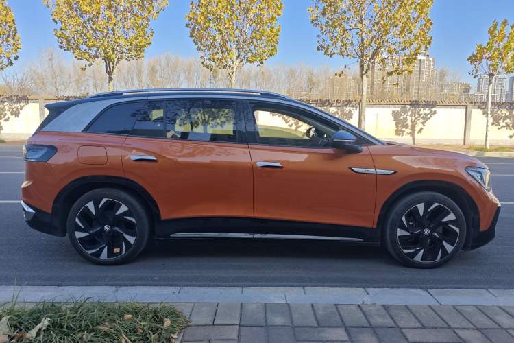 Used Volkswagen ID.6 CROZZ 2021 First Edition
