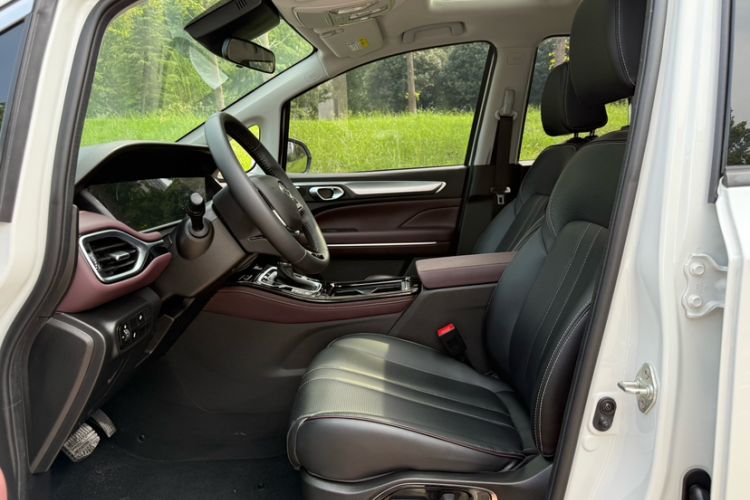 Used GAC Trumpchi M6 2023 PRO 270T DCT Luxury Edition