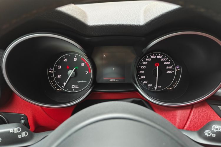 Used Alfa Romeo Stelvio 2017 2.0T 200HP Elite Edition