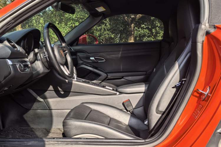 Used Porsche 718 2018 Boxster 2.0T
